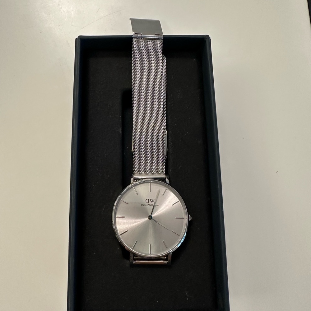 Daniel Wellington Silver Watch for Men